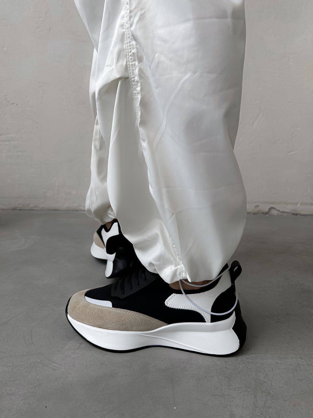 Sbalo Women's Black Sneakers with Beige Accents #2