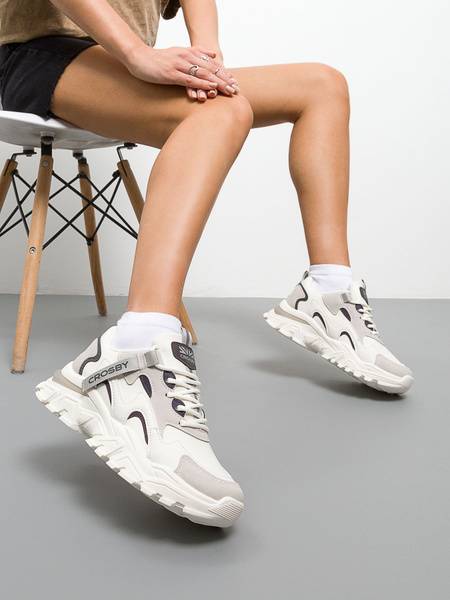 Crosby Sneakers