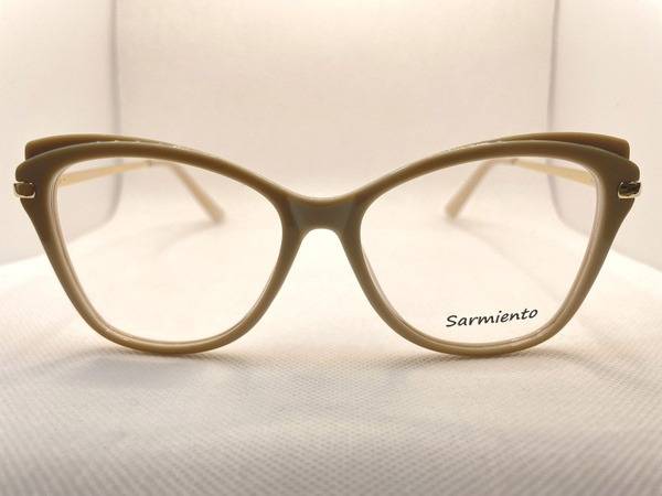 Sarmiento Corrective Eyeglass Frame
