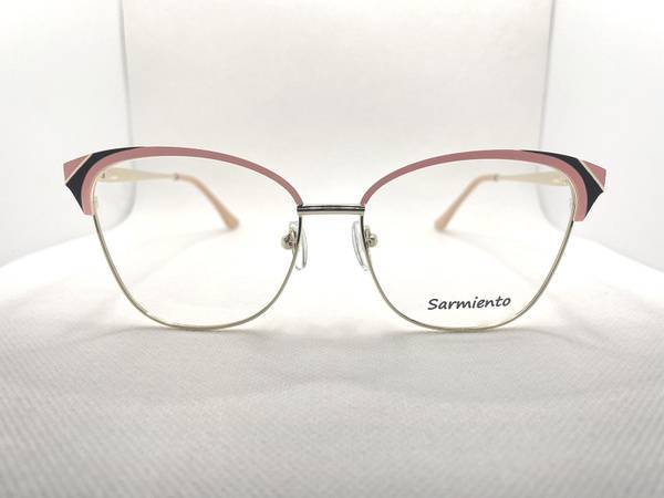 Sarmiento Eyeglass Frame