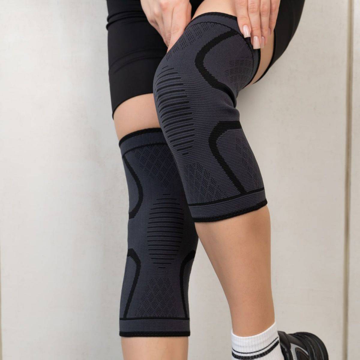 MILAVIK-A Knee Orthosis Size L Gray-Black 2-Pack Nylon Spandex Cotton #9