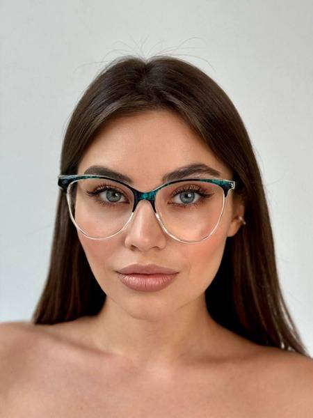 Paradise Elegant Eyeglass Frame Cat Eye Female Green Transparent