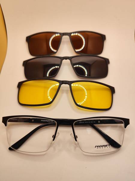 MORETTI EYEWEAR Wide Frame with 3 Polarized Attachments (Unisex, Oval, Triangular, Round