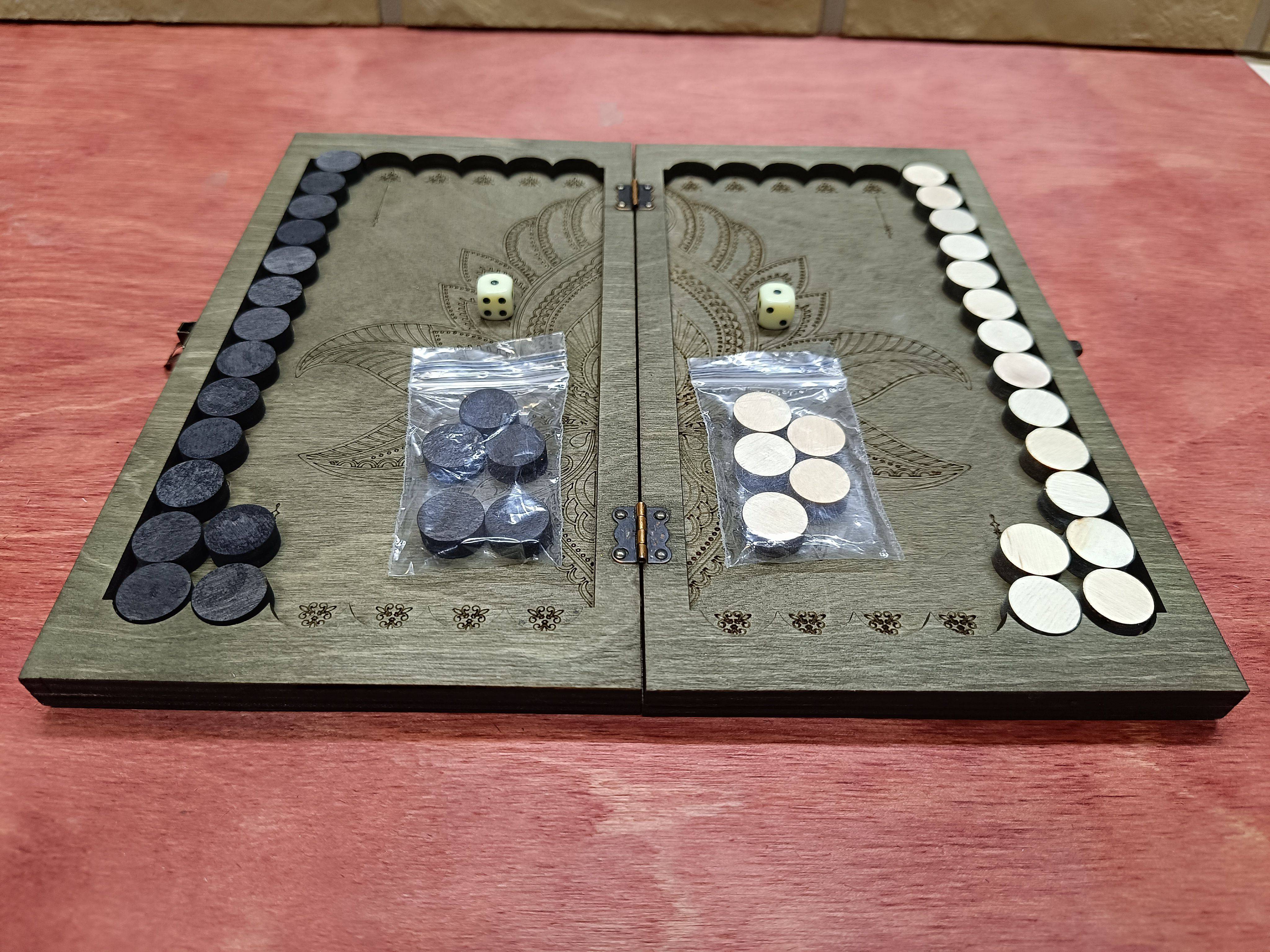 Handmade Travel Backgammon Set in Natural Materials, 22 cm Board #4