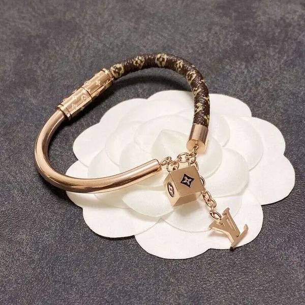 LV Style Magnetic Leather Bracelet