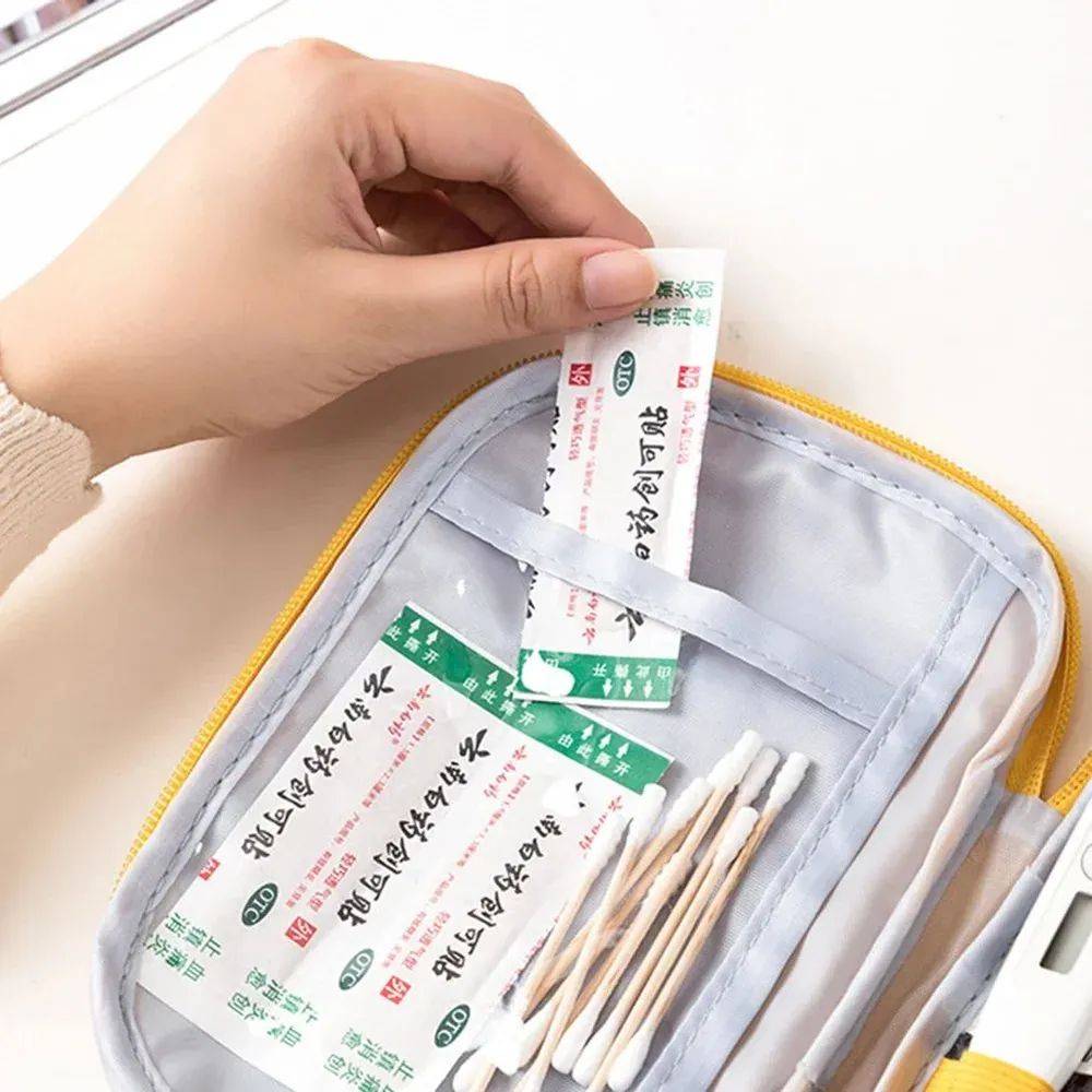 Waterproof Oxford Cloth Hiking First Aid Kit #9