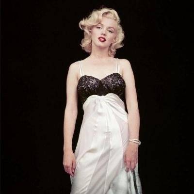 The Essential Marilyn Monroe. Milton H. Greene. 50 Sessions | The Essential Marilyn Monroe: Milton H. Greene, 50 Sessions